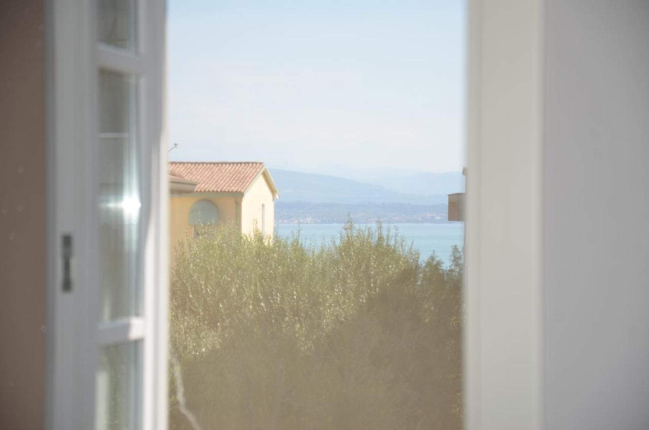 H2O Bed & Breakfast Sirmione Exterior photo