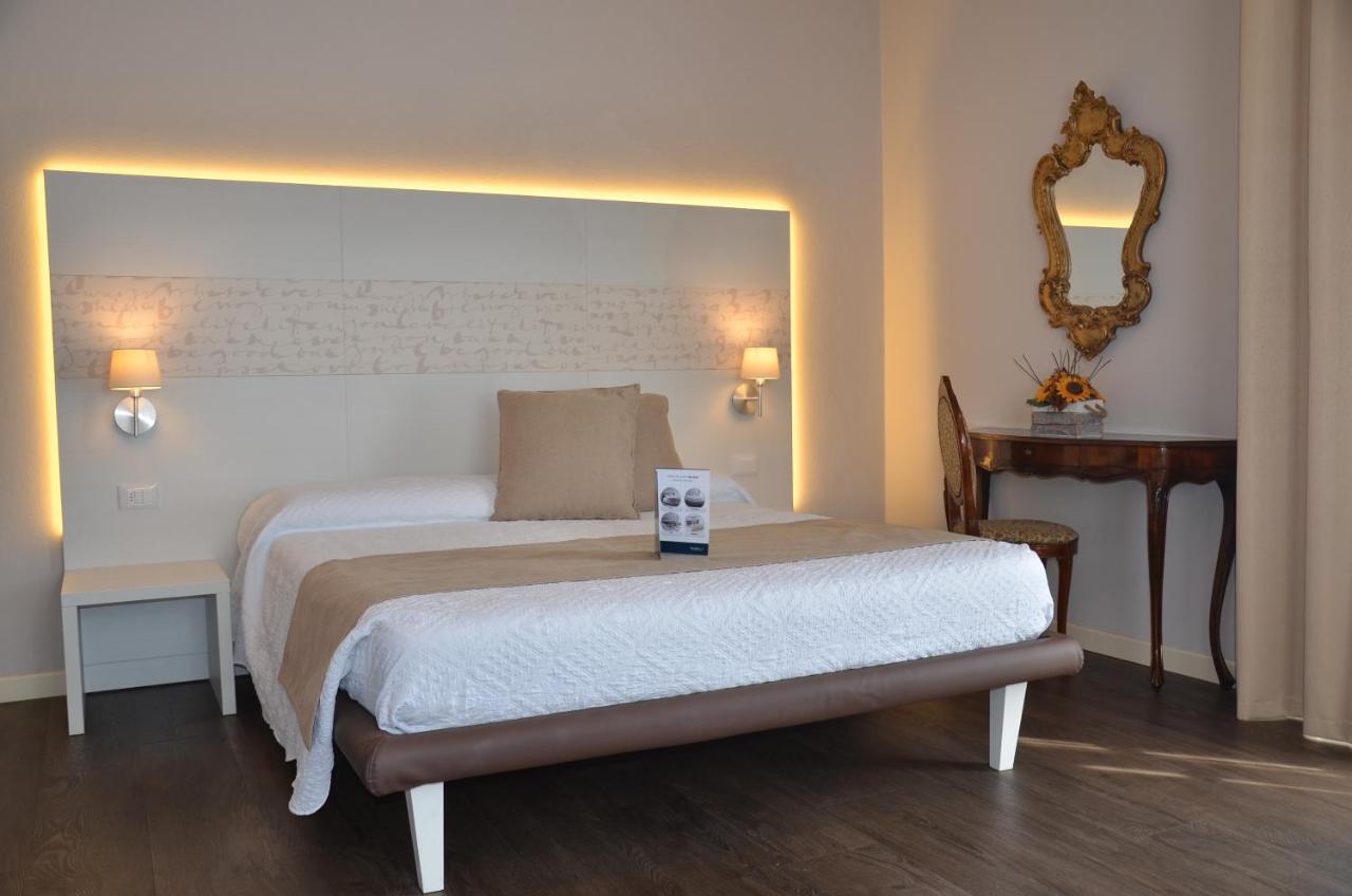 H2O Bed & Breakfast Sirmione Exterior photo